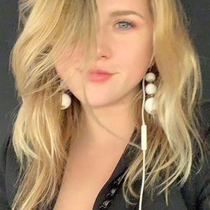 Meet your Posher, Jules